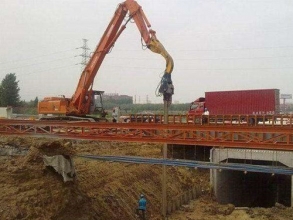 鋼板樁施工